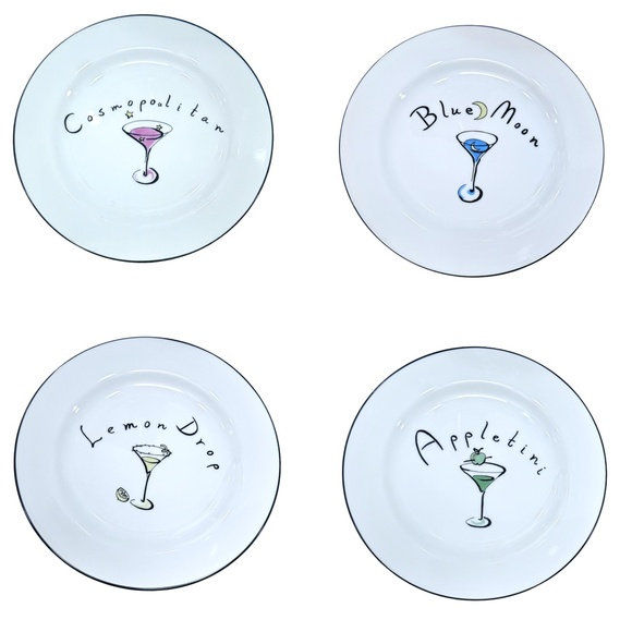 POTTERY BARN MARTINI DESIGN SET OF 4 WHITE COCKTAIL/APPETIZER CERAMIC PLATES - Picture 1 of 10